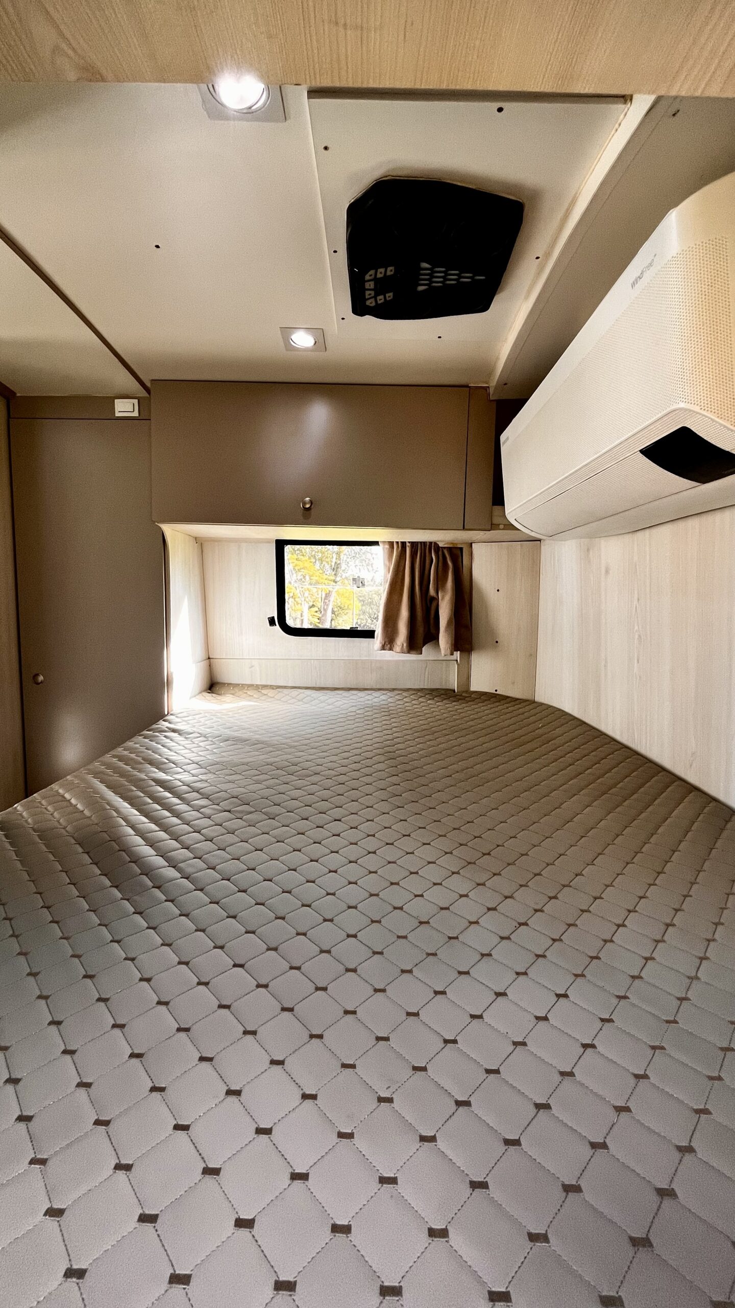 Internas Quarto (1)