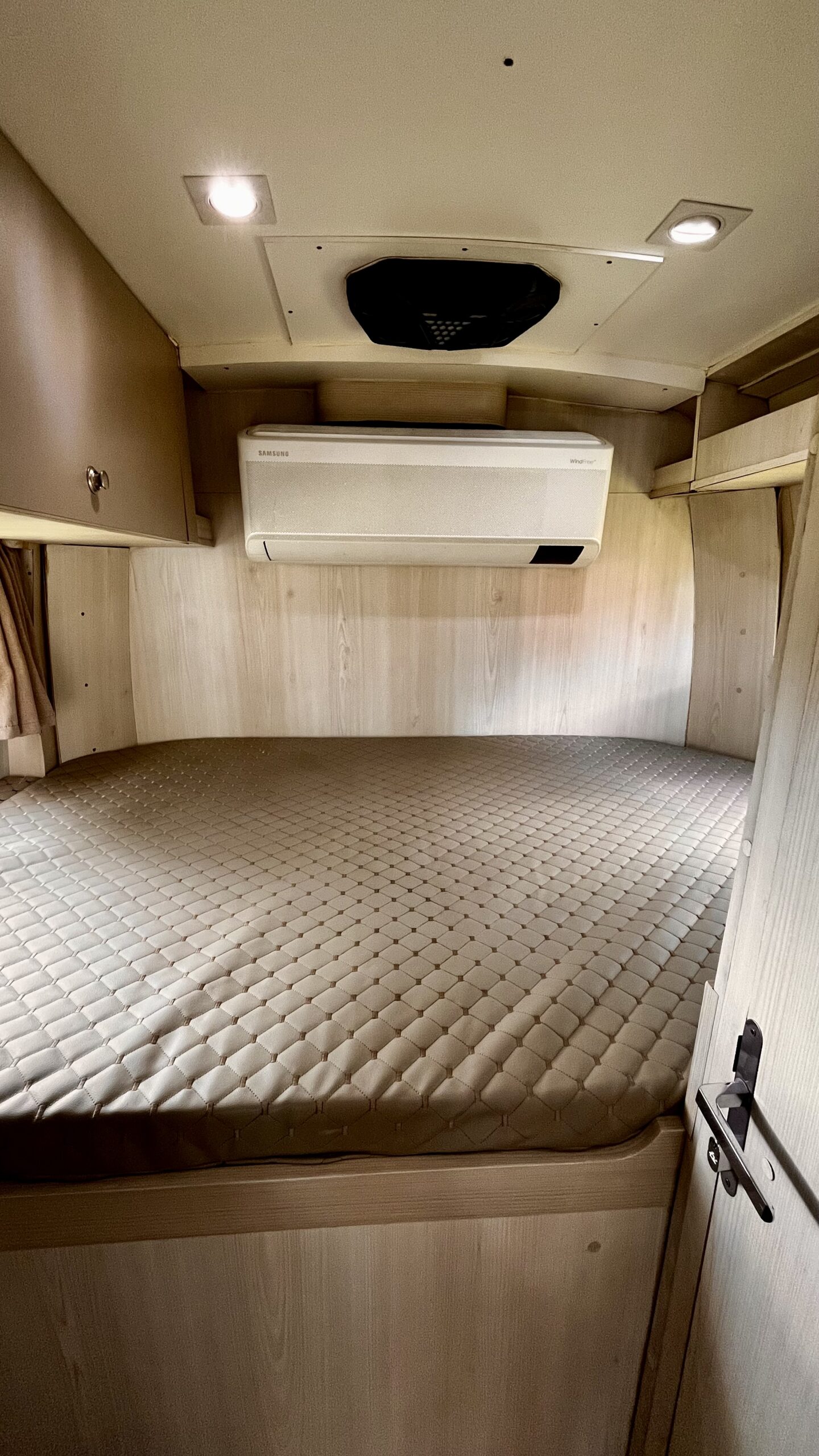 Internas Quarto (2)
